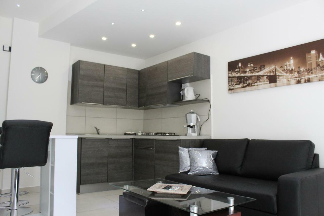 Villa Nina 2013 Appartamento Taormine Extérieur photo