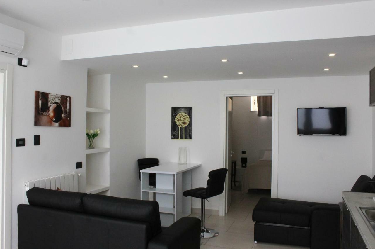 Villa Nina 2013 Appartamento Taormine Extérieur photo